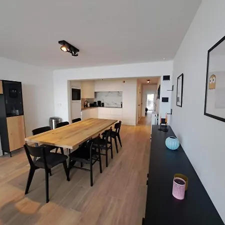 In With Sea Views Апартаменты *